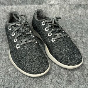 Allbirds Women's Wool Runners in Natural Grey‎ with Light Grey Sole- Sz 9